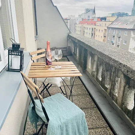 Apartment Charming Studio In The Old Town Pressburg